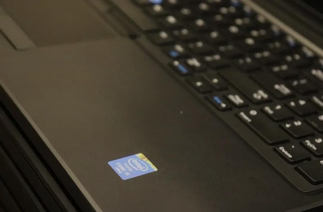 DELL LATITUDE MIXBAG — photo 4
