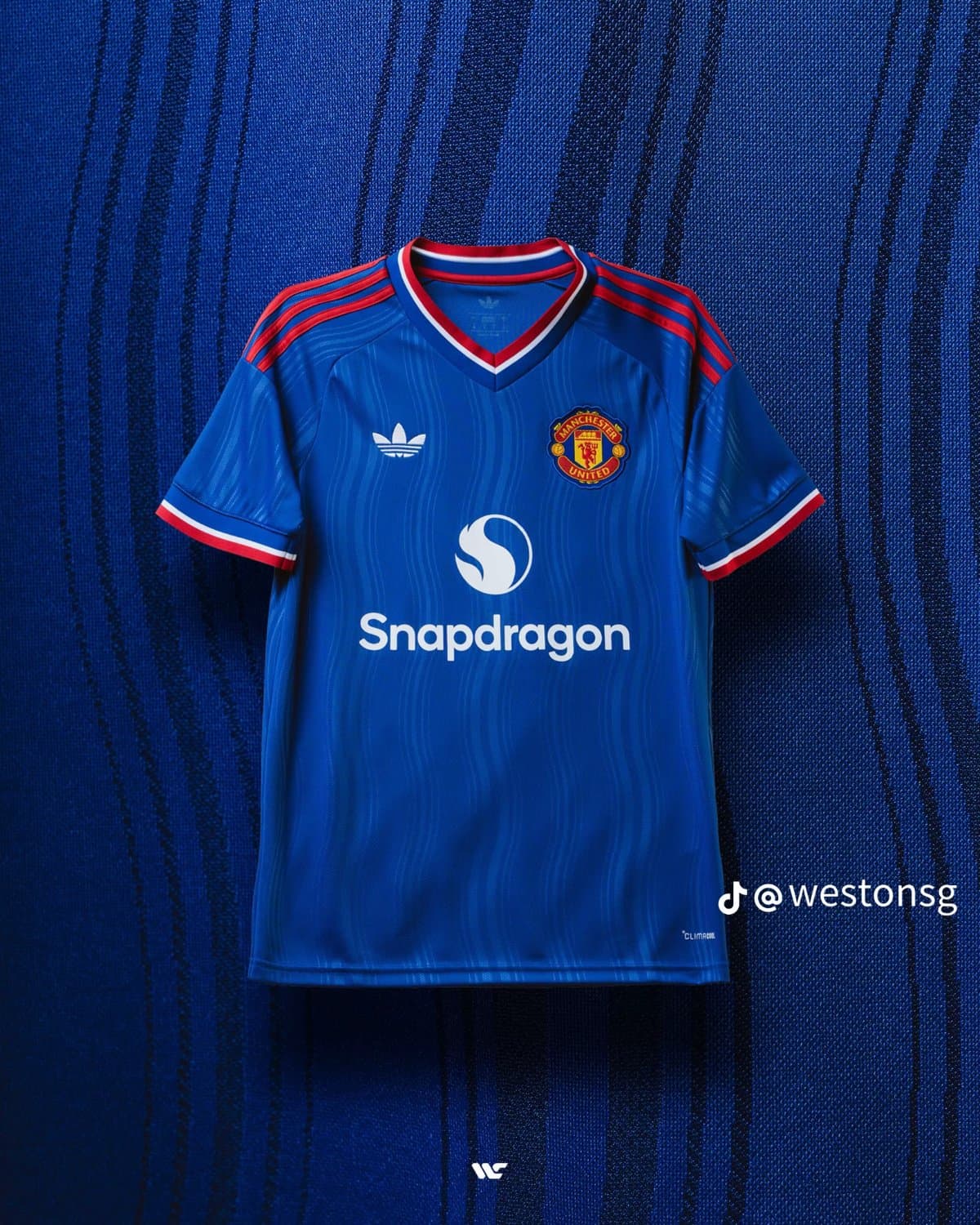Manchester united away kit
